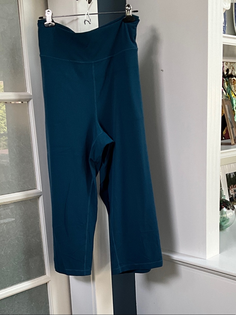 lululemon athletica Teal Cropped Wide-Leg Active Pants